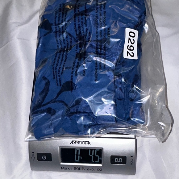 White House Black Market Floral Burnout Off-Shoulder Blouse Blue Women’s Medium - Picture 12 of 14